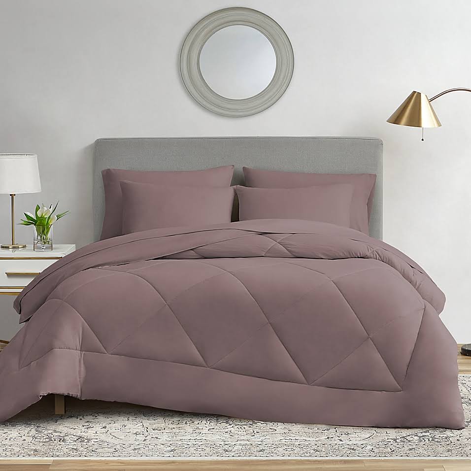 Ryleigh 7-Piece King Comforter Set in Dusty Rose