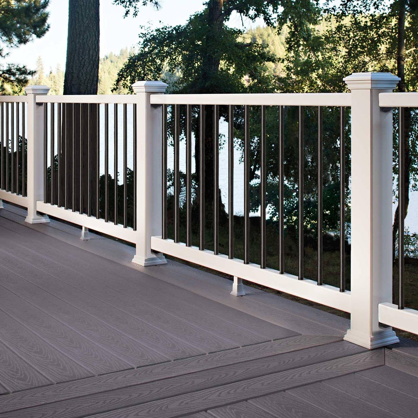 Trex Select Classic White Rail Kit w/ Round Black Balusters - 36